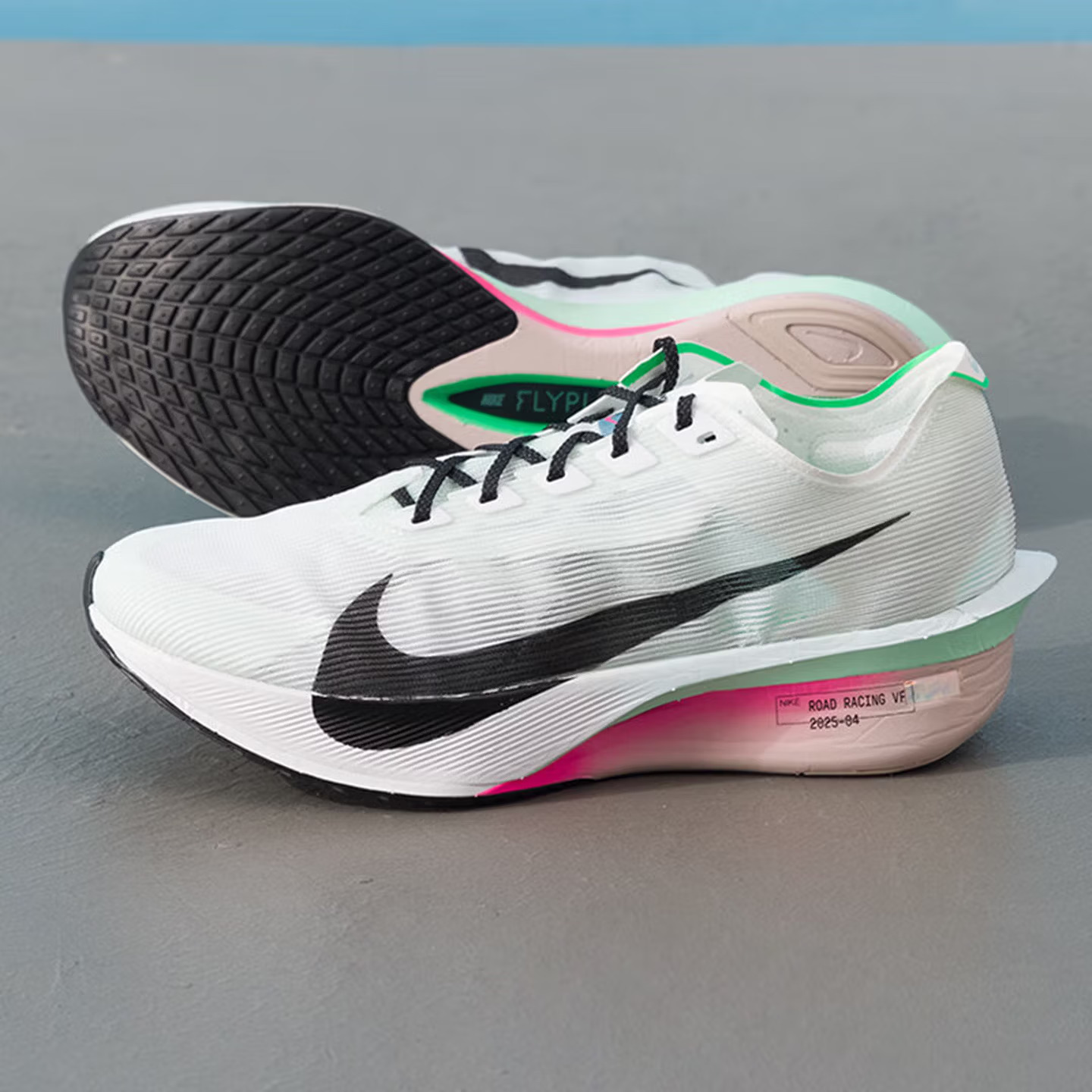 NIKE VAPORFLY 4 Men's Running  - Men Shoes Size Nike review and price